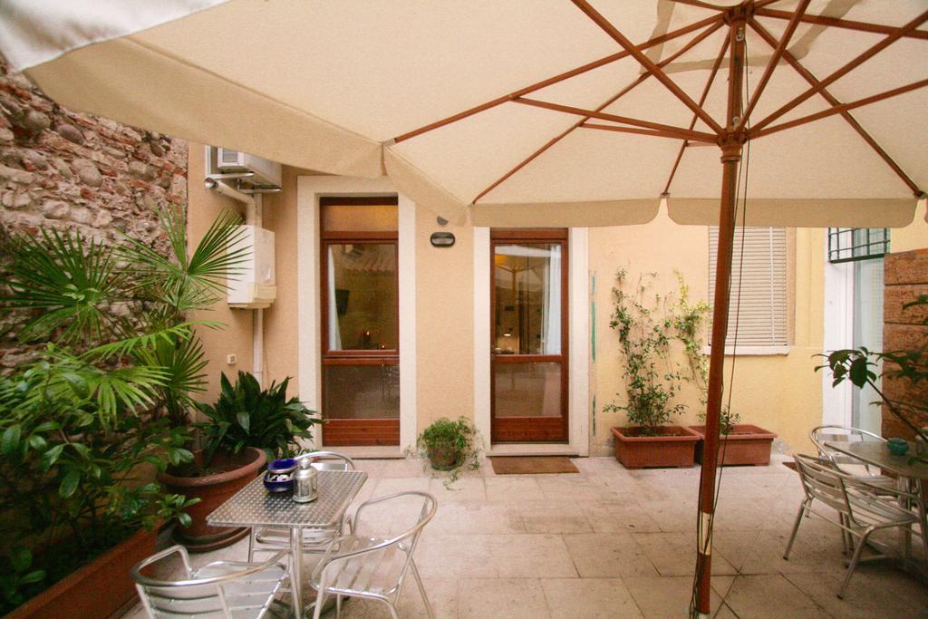Cortiletto Apartment Verona Phòng bức ảnh